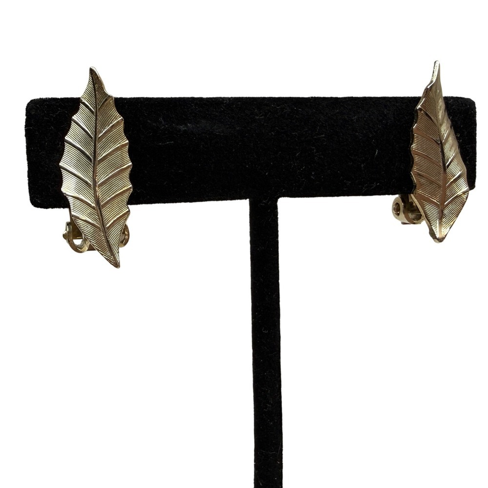 Vintage Silver Tone Textured Leaf Clip On Earrings Lobe Costume Jewelry 1 in